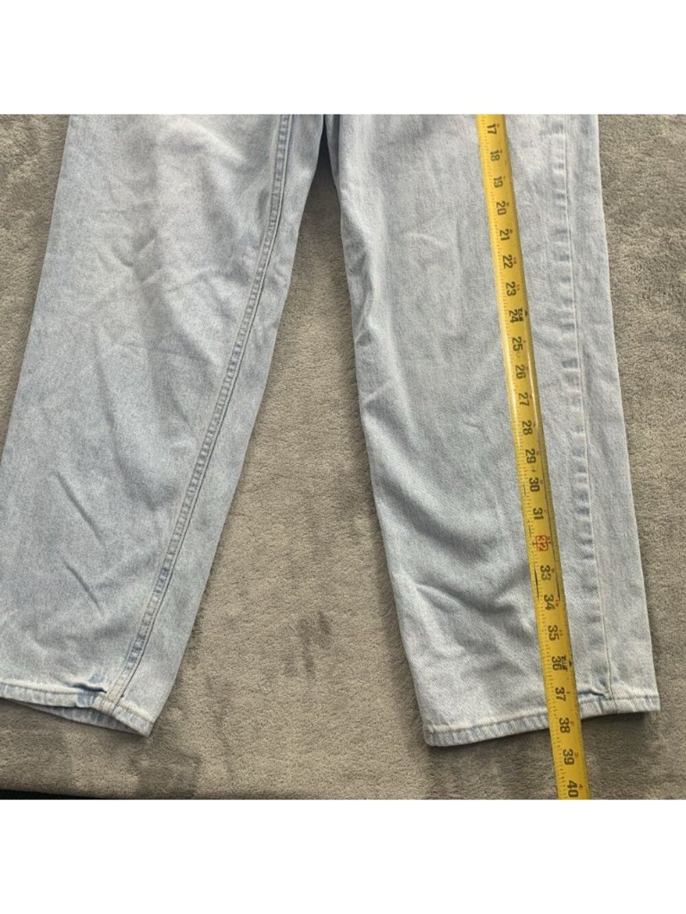 Hollister Baggy Jeans Mens 31x28” Blue Light Wash Denim Cotton Blend Casual - Picture 3 of 12